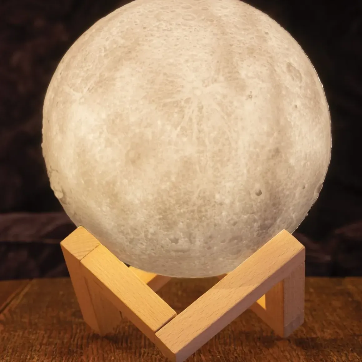 Moonbeam Room Light