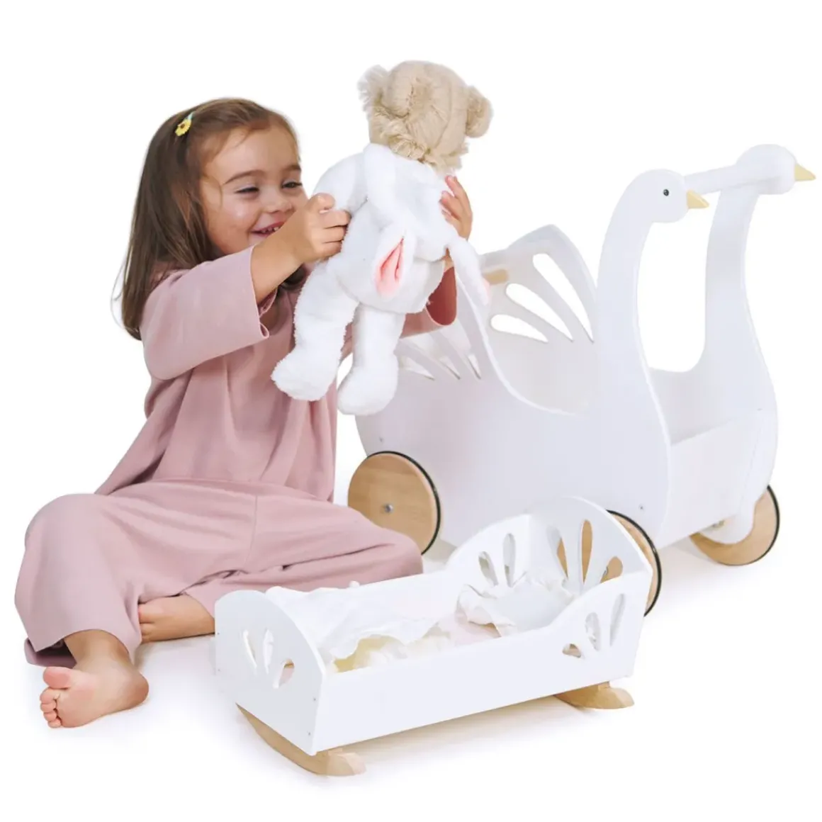 Sweet Swan Dolly Bed