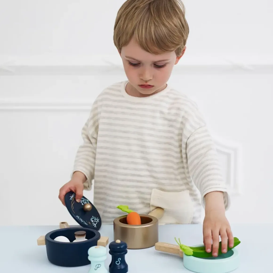 Wooden Pots & Pans Cooking Set
